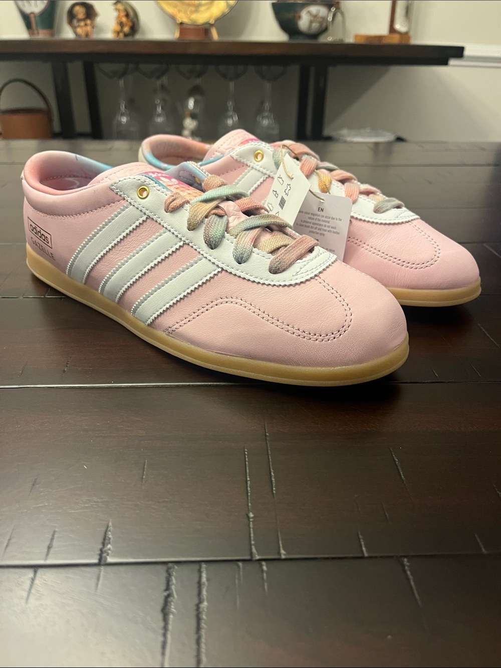 Adidas Gazelle Lo Pro Love Unites Shoes Sneakers new pink Women’s Sizes